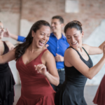 Tanzgrundlagen & Solo-Schritte – Standard & Latein